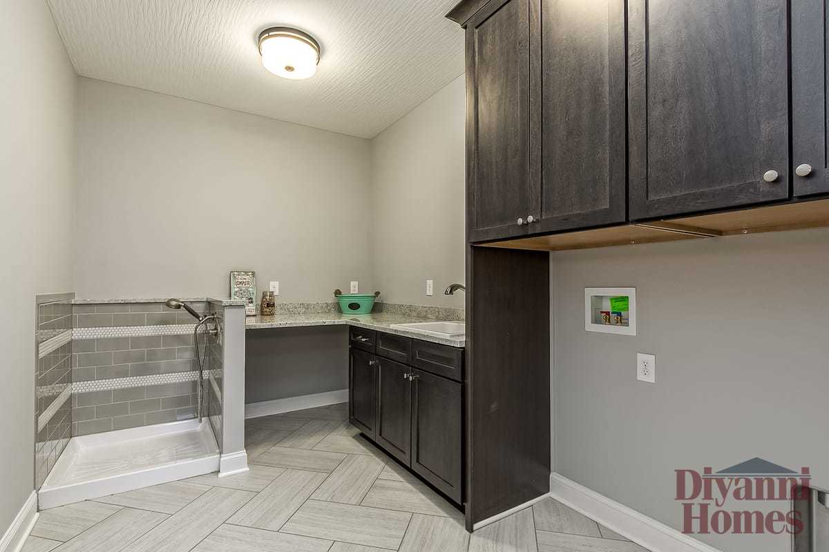 Oakside Interior